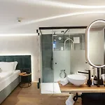 Glanz & Glory Гостевой дом 3*