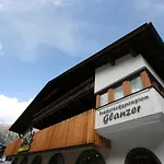 Glanz & Glory Гостевой дом 3*