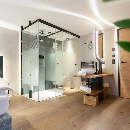 Glanz & Glory 3* Sölden