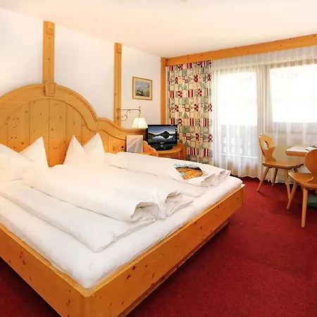 Pensión Glanz & Glory