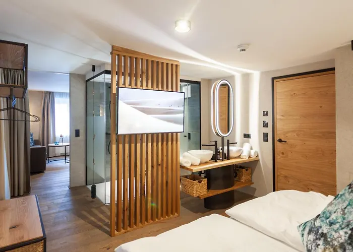 بيت ضيافة Glanz & Glory 3*