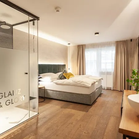 Glanz & Glory Guest house Solden