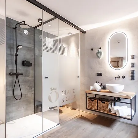 Guest house Glanz & Glory