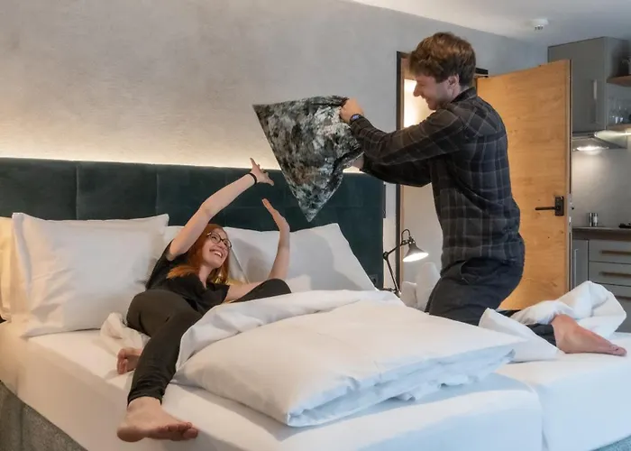 Glanz&glory Pensionat 3*