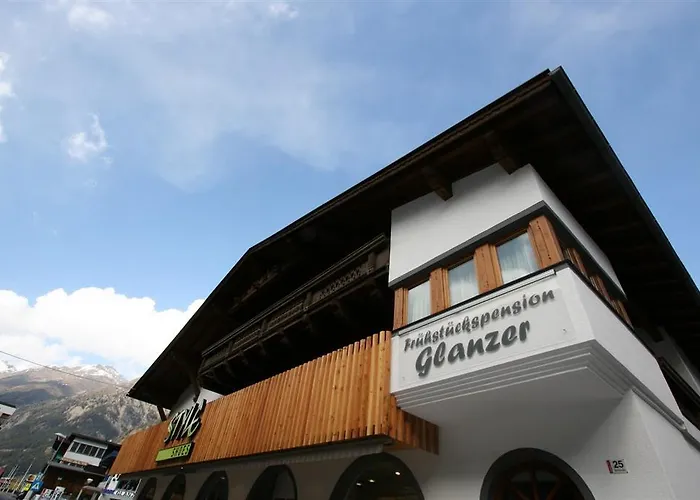 Glanz&glory Pensionat 3*